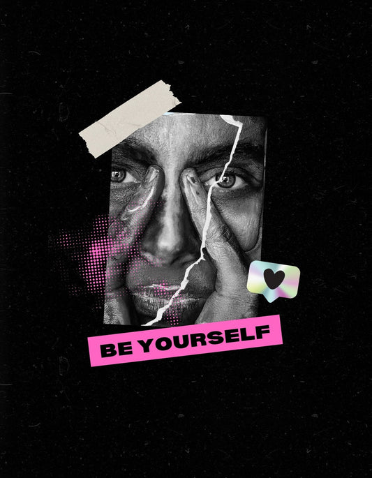 Egyedi és merész dizájn, amely egy arcot ábrázol félig széttépett papíron, kihívást sugárzó tekintettel és egy rózsaszín "BE YOURSELF" felirattal. 
