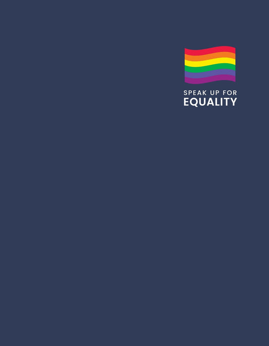 Egy szivárványos zászlót ábrázoló kép, mellette a "SPEAK UP FOR EQUALITY" felirattal, amely az egyenlőség melletti kiállást hirdeti. 