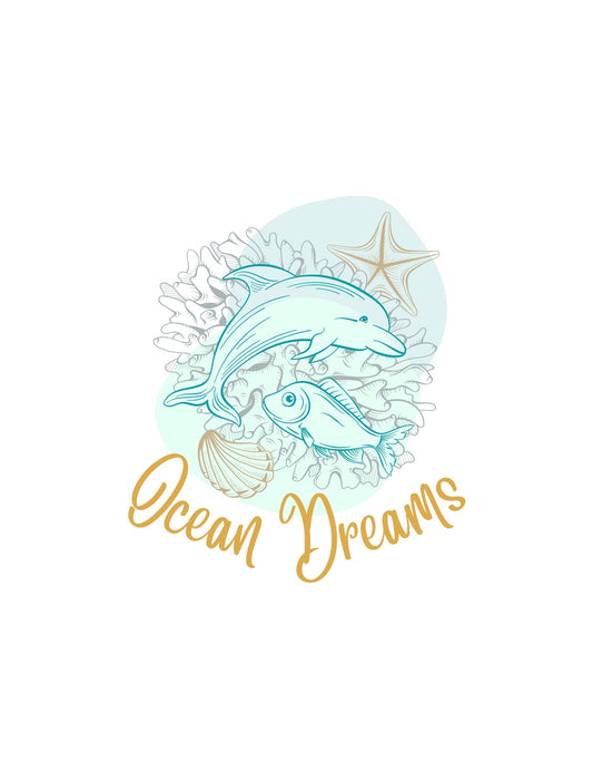 Egy delfin ugrál ki a vízből, melyet korallmotívumok és tengeri csillag kísér, elegáns aranyszínű "Ocean Dreams" felirattal. 
