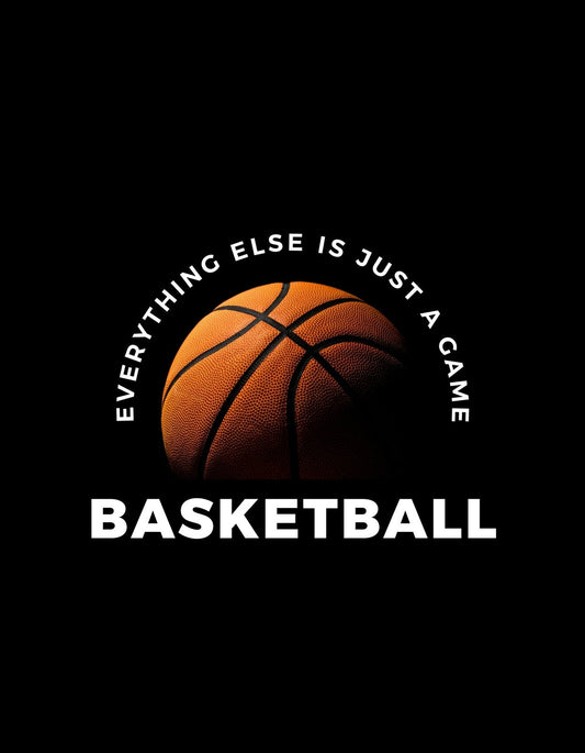 Egy sötét háttér előtt megvilágított kosárlabda található, fölötte a felirat: "MINDEN MÁS CSAK JÁTÉK". Az alábbi nagyméretű szöveggel: "BASKETBALL" a kép alján, amely kiemeli a kosárlabda intenzitását és szenvedélyét. 