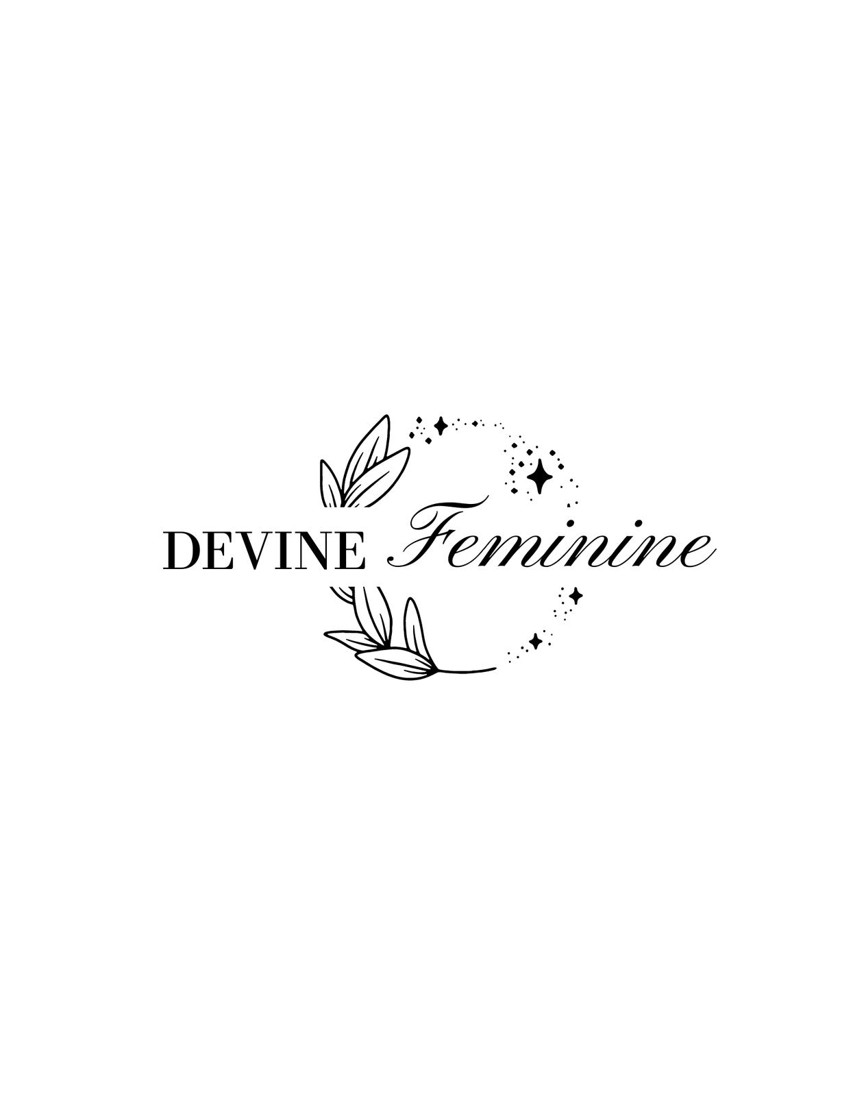 A képen egy finoman elegáns, kalligrafikus betűtípusban megjelenő "DEVINE Feminine" felirat látható, növényi motívumok és pontszerű díszítő elemek kíséretében, amely az isteni nőiesség esszenciáját sugározza. 