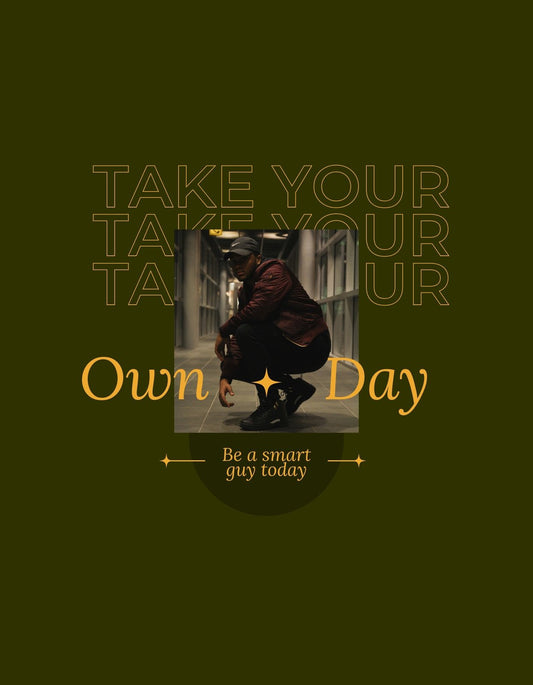 Egy gondolkodó pózban lévő férfi látható, mögötte sárgás-zöld háttérrel, kiegészítve inspiráló üzenettel: "Take your own day" és "Be a smart guy today". 