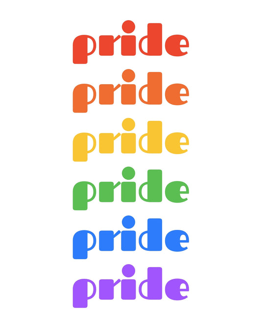 Színes "pride" feliratok egymás után bontakoznak ki az ábrán, mindegyik egy másik színű, reflektálva a sokszínűségre és elfogadásra. A dizájn dinamikus és vidám hangulatot áraszt, ünnepli az egyenlőség és büszkeség érzetét. 
