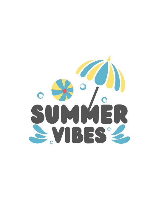 Egy lendületes és színes nyári design, ami egy napernyőt, egy strandlabdát és fröcskölő vízcseppeket ábrázol a "SUMMER VIBES" felirattal. 