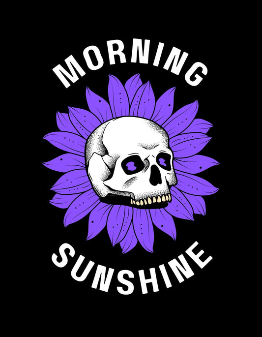 Egy kontrasztos koponya látható, amelynek háttereként egy lila napraforgó szolgál, a "MORNING SUNSHINE" felirattal körbevéve. 