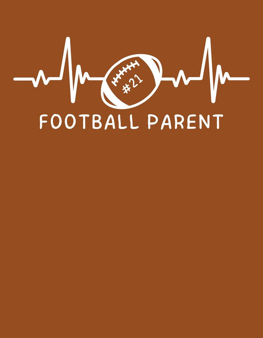 Egy szívverést imitáló jelzés és egy amerikai foci labda között az "#21" szám található, alattuk a "FOOTBALL PARENT" felirat látható. Az egész dizájn sportos energiát és büszke szülői támogatást sugároz.